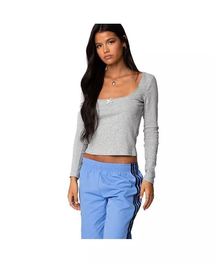 Женская футболка в рубчик с кружевной отделкой Mora Edikted, серый
Женская футболка в рубчик с кружевной отделкой Mora Edikted, серый