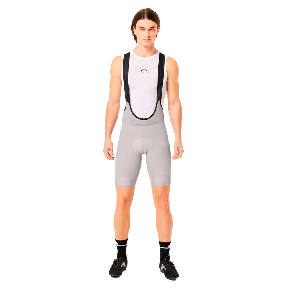 Шорты с нагрудником Oakley Icon classic 2.0, серый
Шорты с нагрудником Oakley Icon classic 2.0, серый