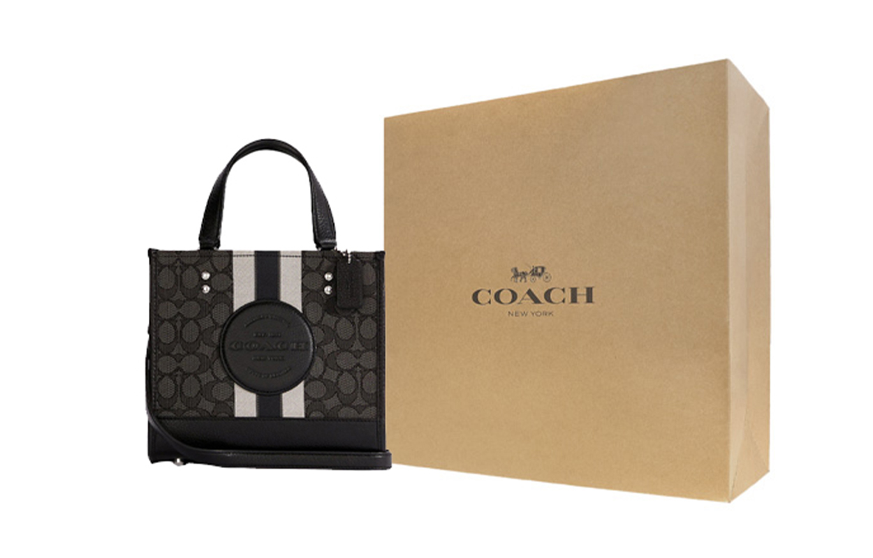 Сумки Dempsey COACH, gift box set (basic set+желтый box)
Сумки Dempsey COACH, gift box set (basic set+желтый box)