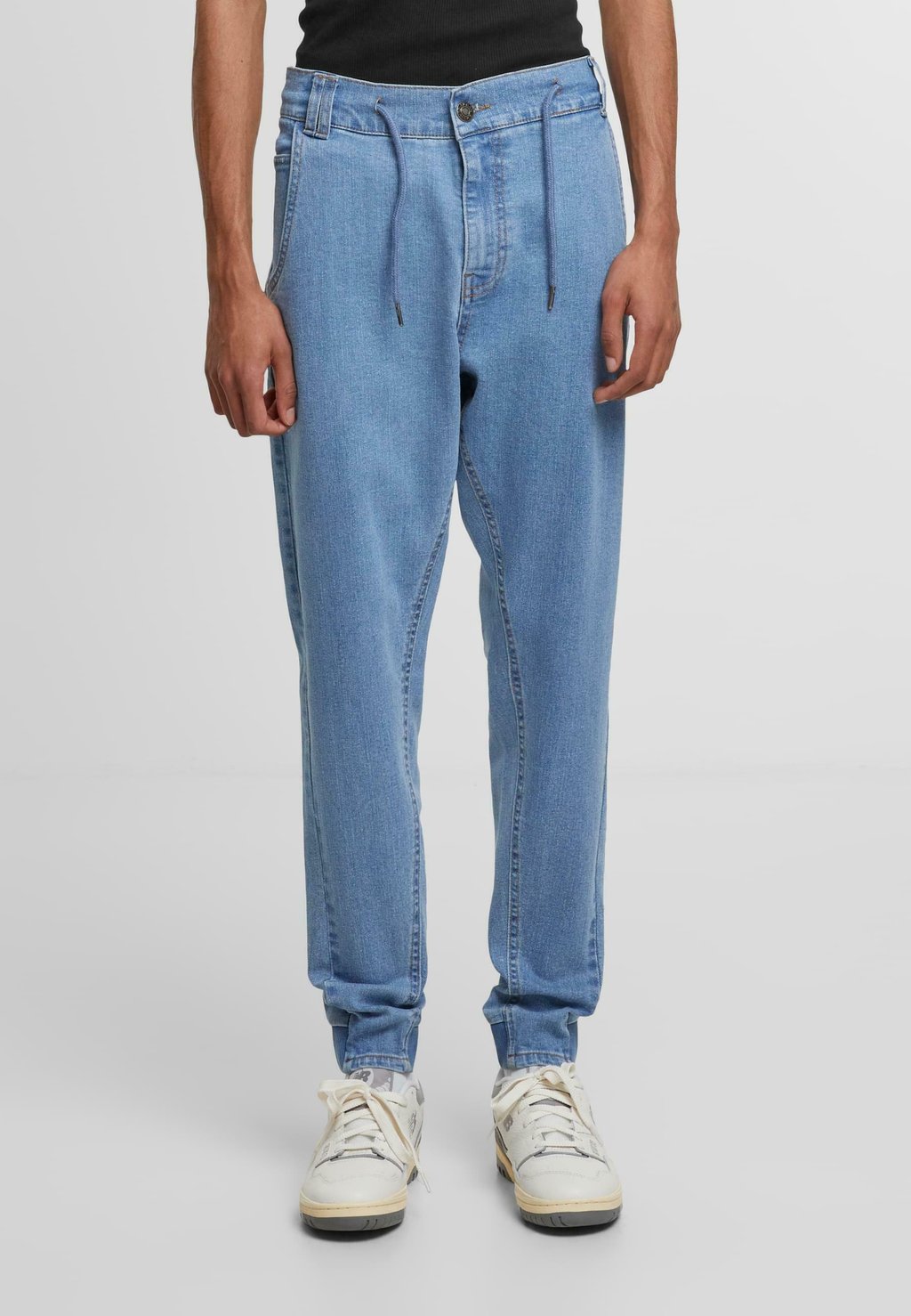 Зауженные джинсы Urban Classics, светло-голубой
Зауженные джинсы Urban Classics, светло-голубой