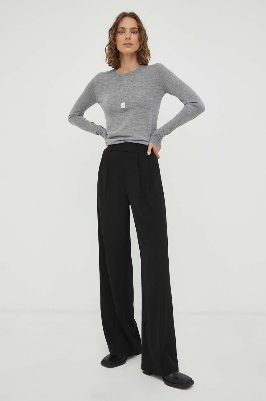 Шерстяной свитер Day Birger et Mikkelsen Annabelle, серый
Шерстяной свитер Day Birger et Mikkelsen Annabelle, серый