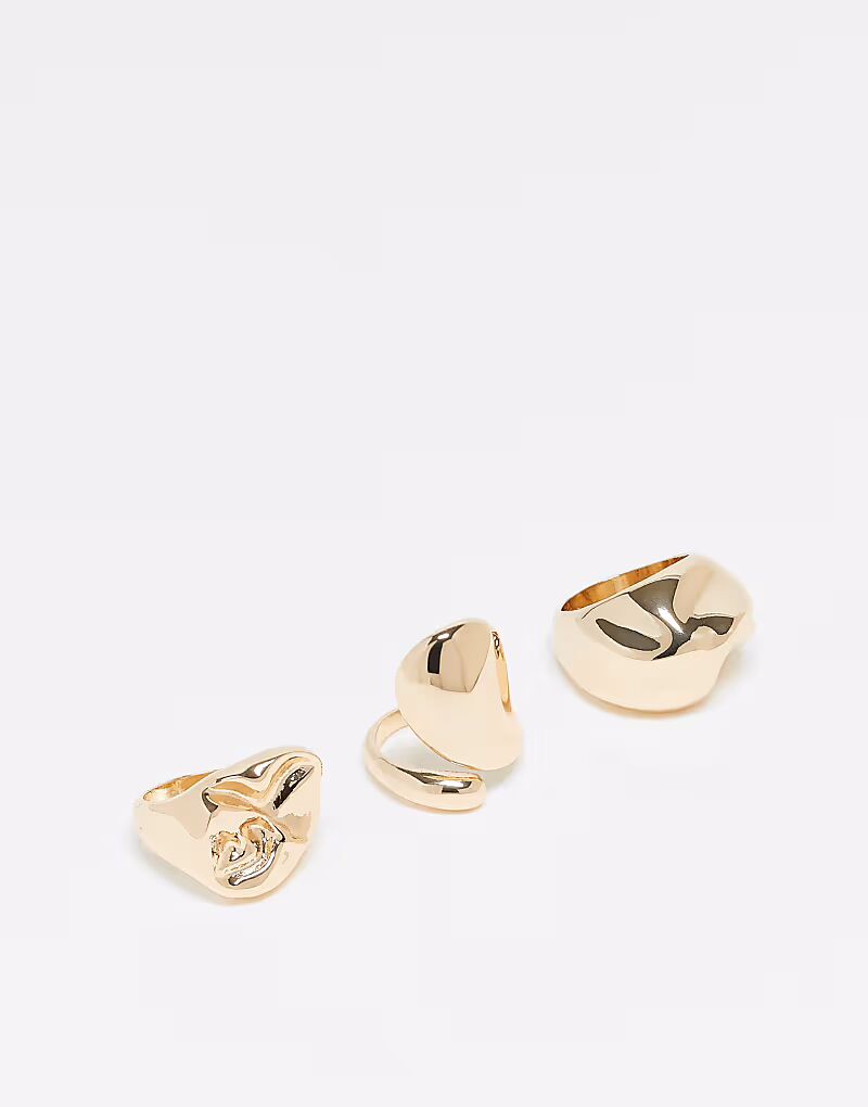 Набор из 3 восстановленных винтажных литых колец в золоте Reclaimed Vintage
Набор из 3 восстановленных винтажных литых колец в золоте Reclaimed Vintage