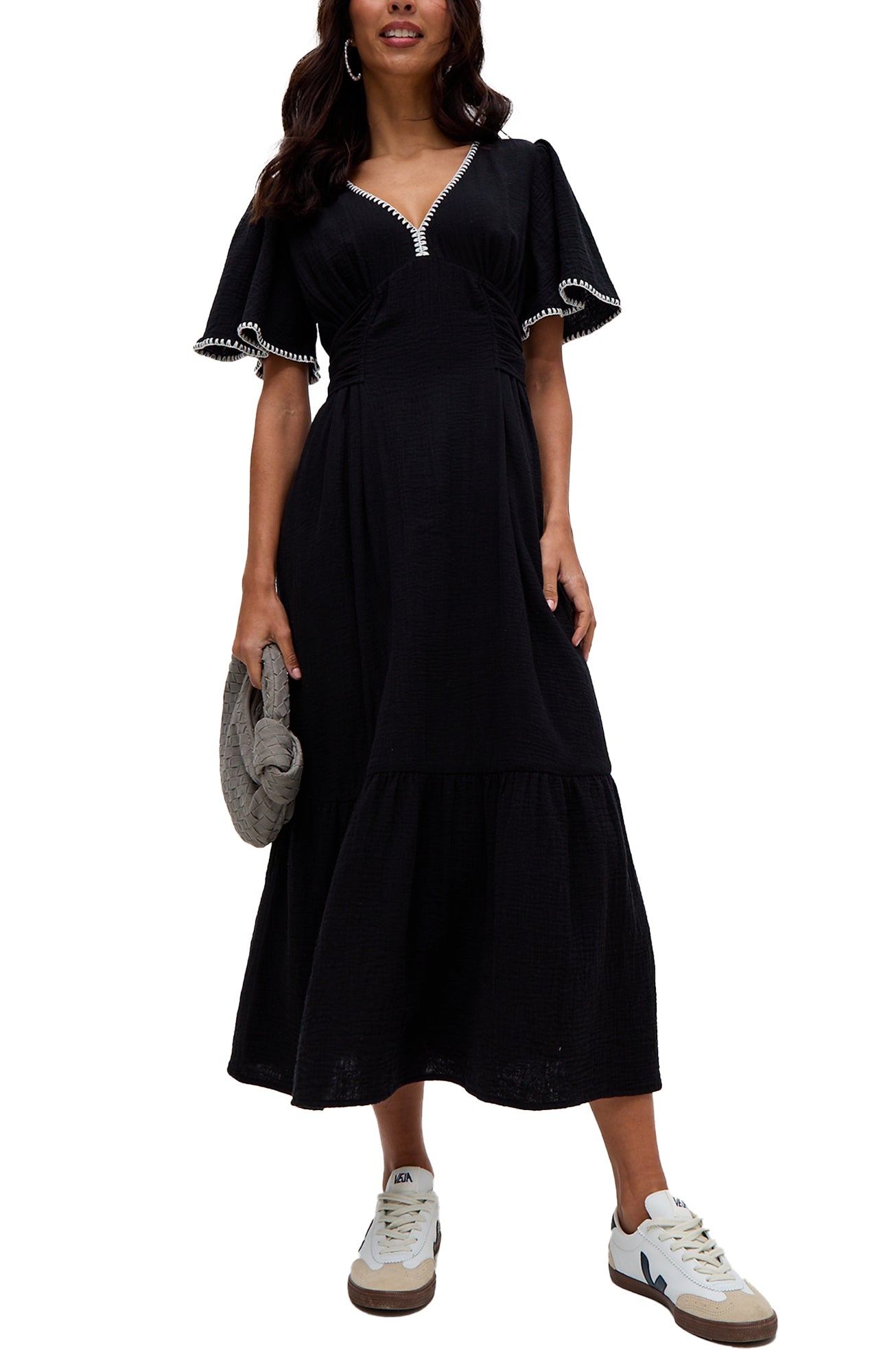 Raffya Women's Delilah V-образный вырез с передним узлом миди платье, черный
Raffya Women's Delilah V-образный вырез с передним узлом миди платье, черный