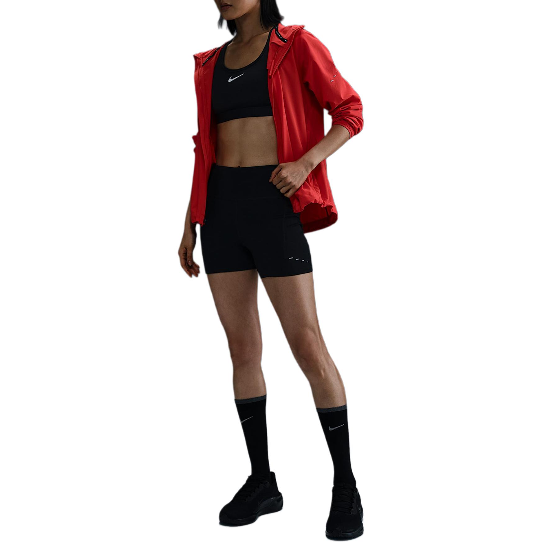 Nike Женские спортивные шорты Dri Fit черные
Nike Женские спортивные шорты Dri Fit черные