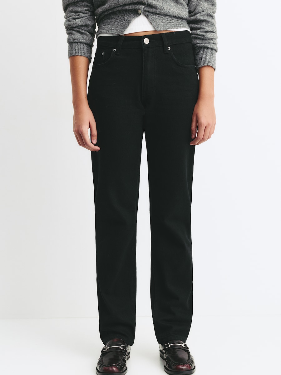 Обычные джинсы Pull&Bear, Black Denim
Обычные джинсы Pull&Bear, Black Denim