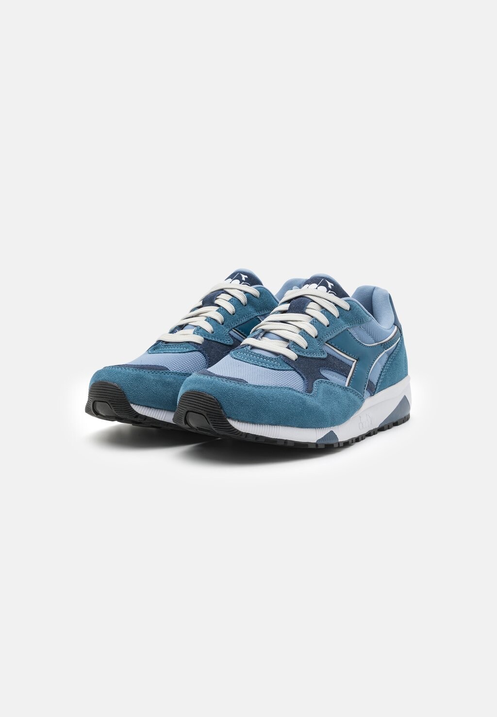 Кроссовки N902 UNISEX Diadora, светло-голубой, Синий, Кроссовки N902 UNISEX Diadora, светло-голубой
Кроссовки N902 UNISEX Diadora, светло-голубой, Синий, Кроссовки N902 UNISEX Diadora, светло-голубой