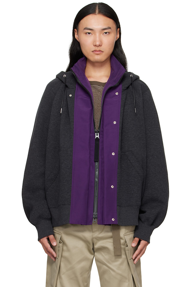 Sacai Толстовка из серой и фиолетовой губки с капюшоном из грогрена
Sacai Толстовка из серой и фиолетовой губки с капюшоном из грогрена