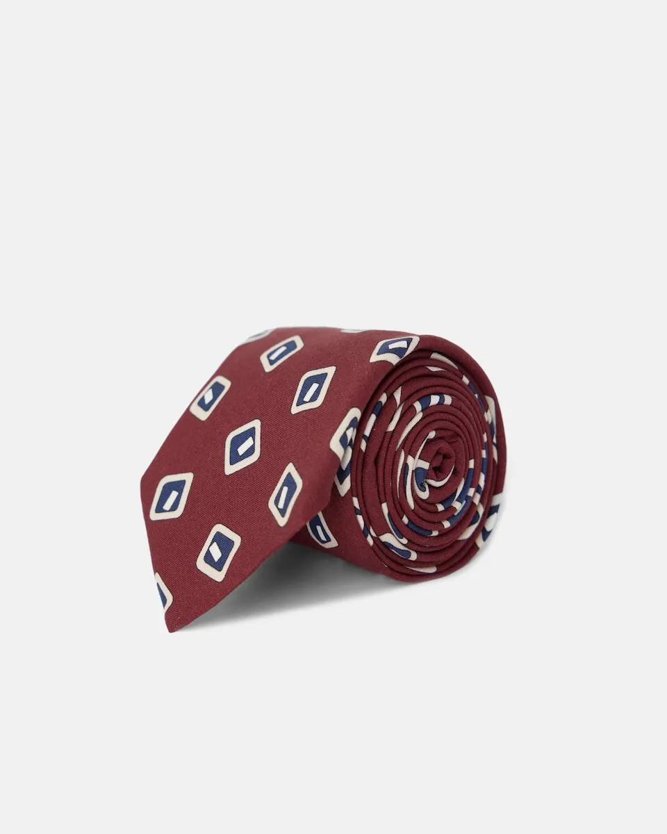 Мужской галстук из шелка с узором Silbon, красный
Мужской галстук из шелка с узором Silbon, красный