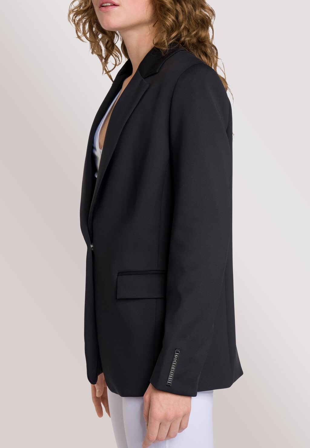 Короткое пальто GIANNA OCEANSAPART, черный
Короткое пальто GIANNA OCEANSAPART, черный