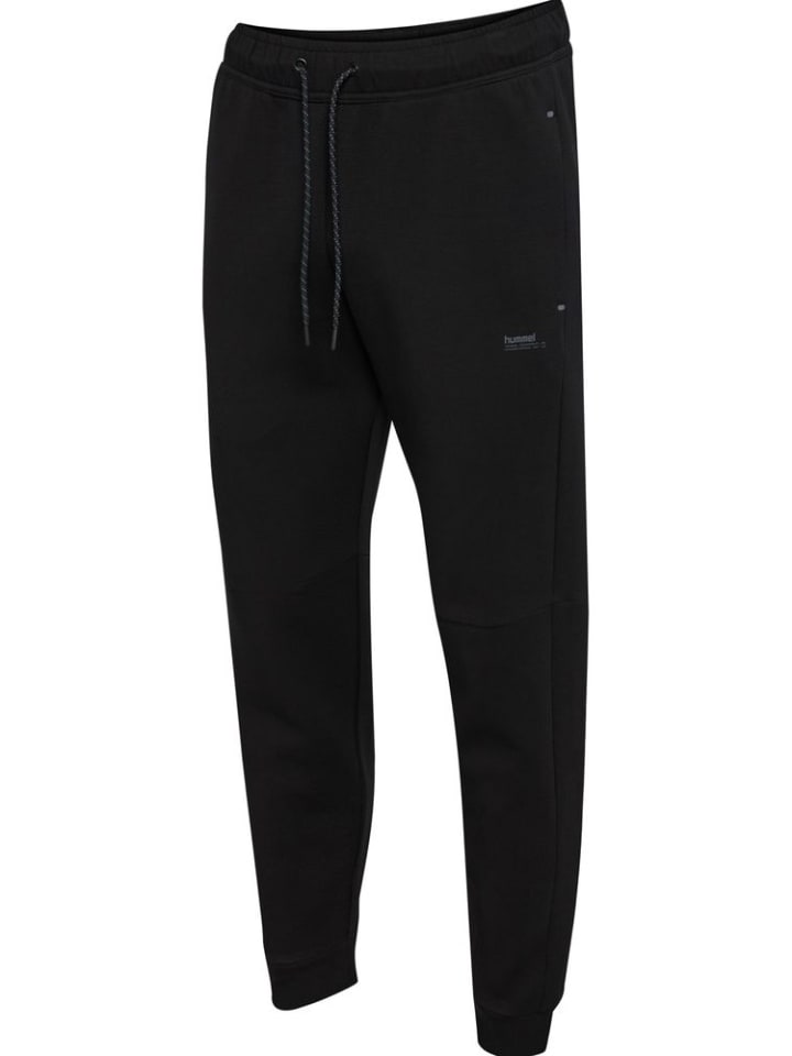 Спортивные брюки "Hmltech Fleece Regular Pants" черного цвета Hummel
Спортивные брюки "Hmltech Fleece Regular Pants" черного цвета Hummel