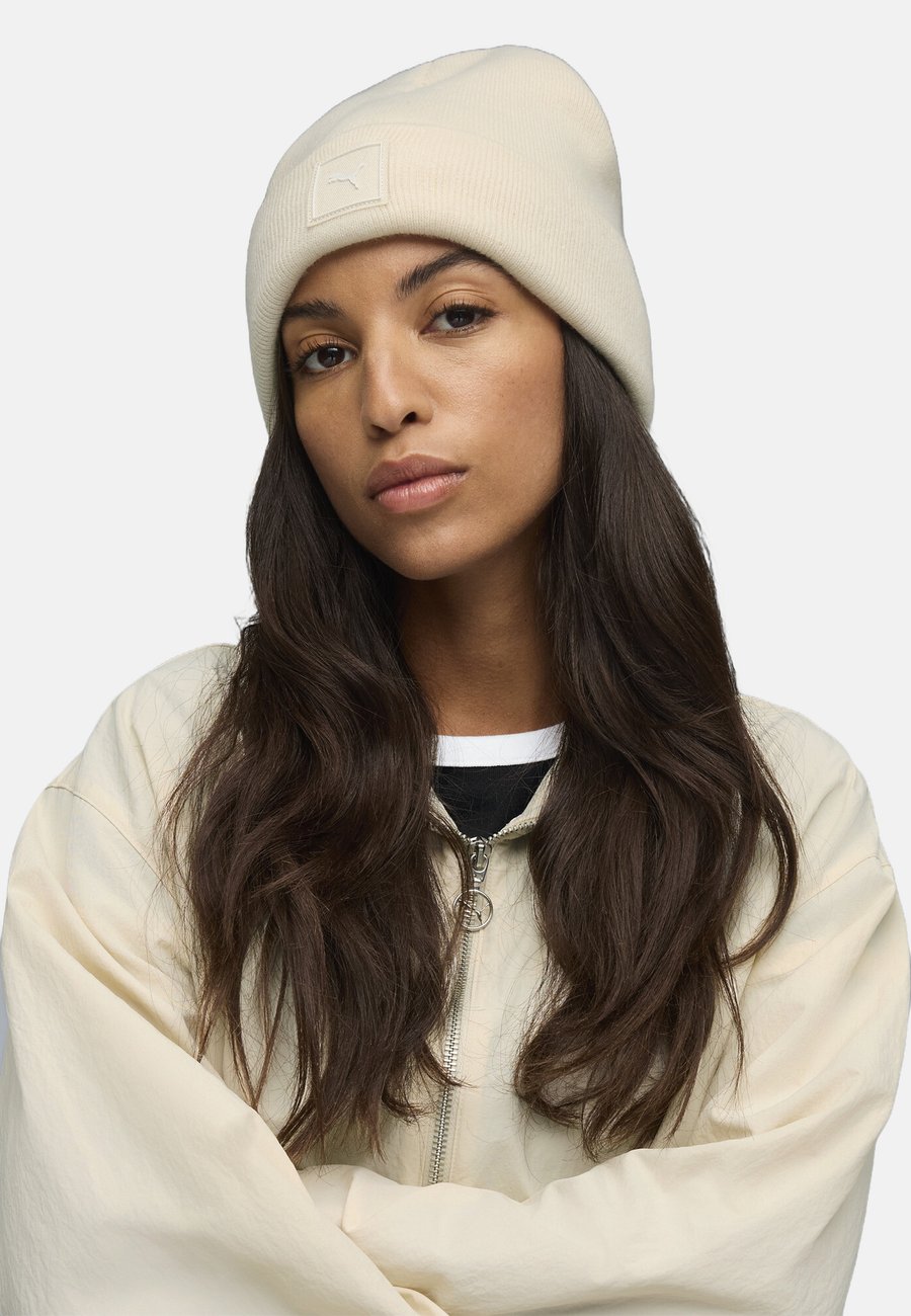 Шапка Puma Beanie, Alpine Snow/Beige
Шапка Puma Beanie, Alpine Snow/Beige