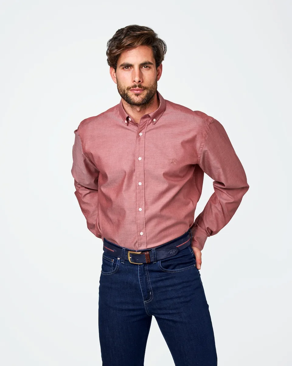 Оксфордская рубашка мужская классического кроя гладкая Spagnolo, красный
Оксфордская рубашка мужская классического кроя гладкая Spagnolo, красный