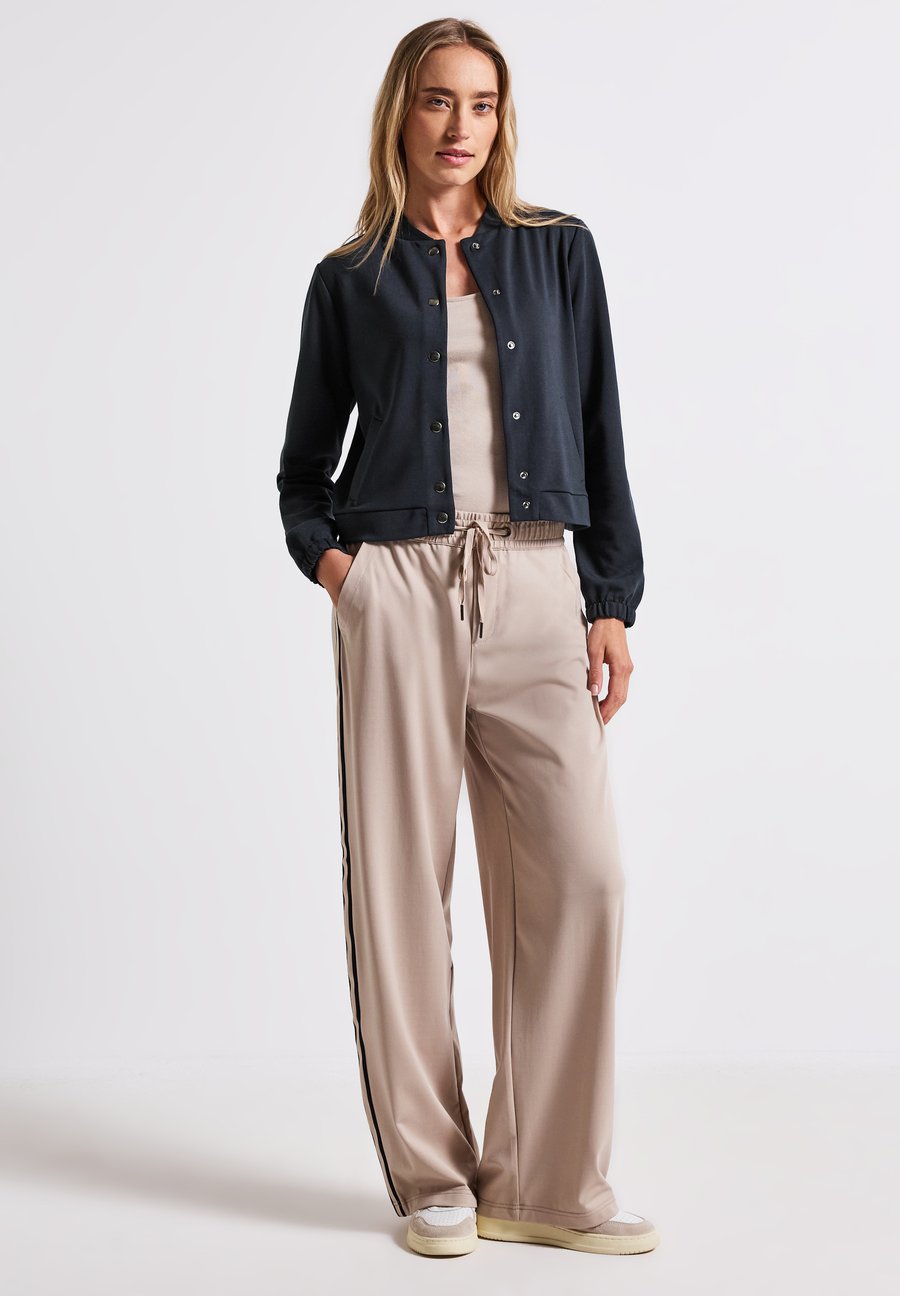 Толстовка Street One LEICHTE, Blau/Blue
Толстовка Street One LEICHTE, Blau/Blue