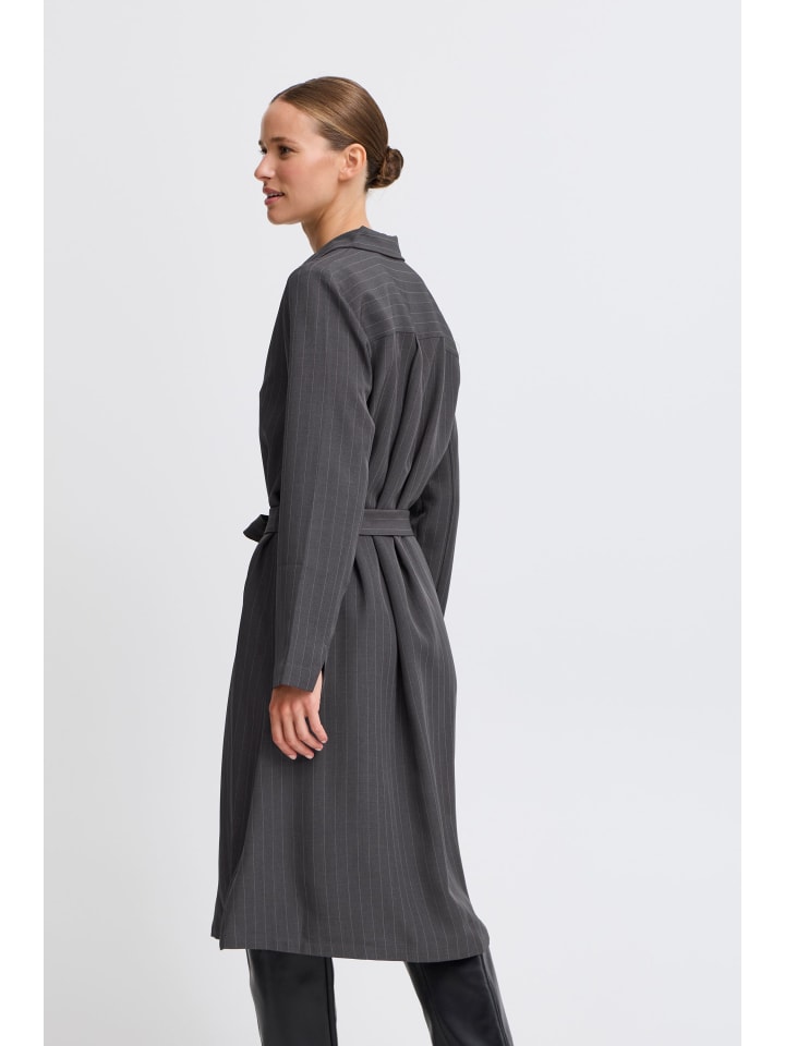 Платье BYMMIDDE, классического кроя, из темно-серой меланжевой полоски. b. young
Платье BYMMIDDE, классического кроя, из темно-серой меланжевой полоски. b. young