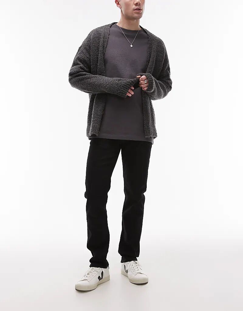 Облегающие джинсы черного цвета Mango
Облегающие джинсы черного цвета Mango