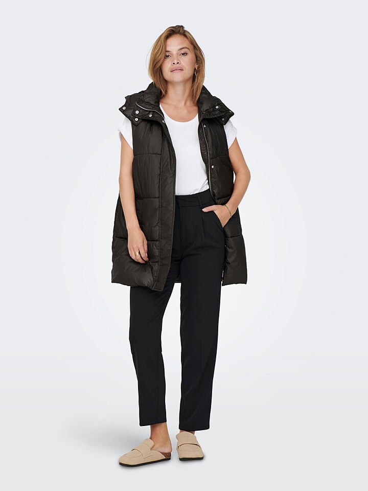 Утепленный жилет ONLY, черный
Утепленный жилет ONLY, черный