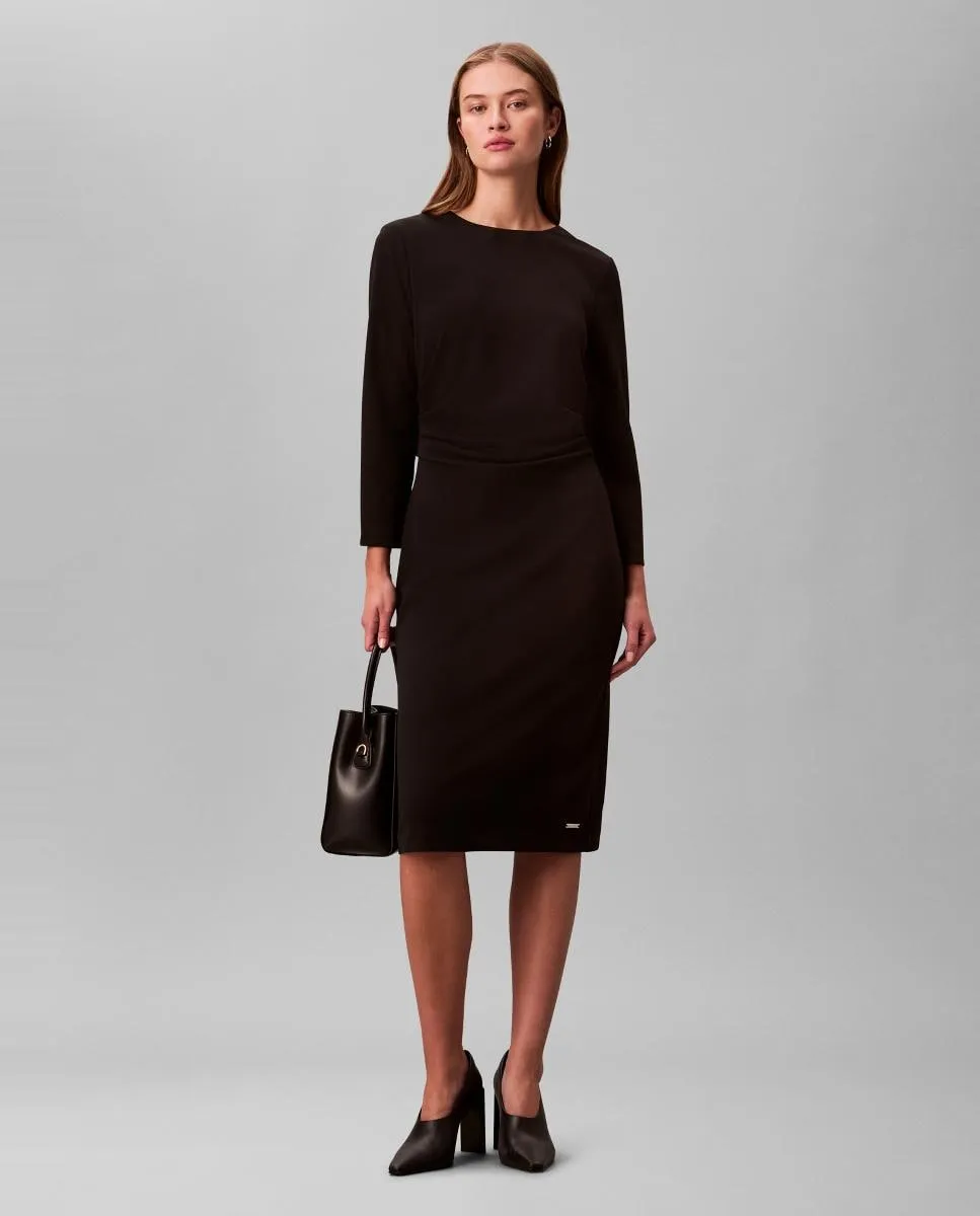 Приталенное платье из крепа Calvin Klein, черный
Приталенное платье из крепа Calvin Klein, черный