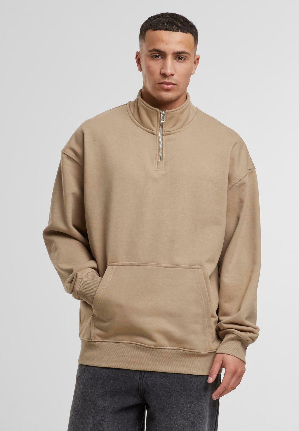 Толстовка ZIPPER DEF, светло-коричневый
Толстовка ZIPPER DEF, светло-коричневый
