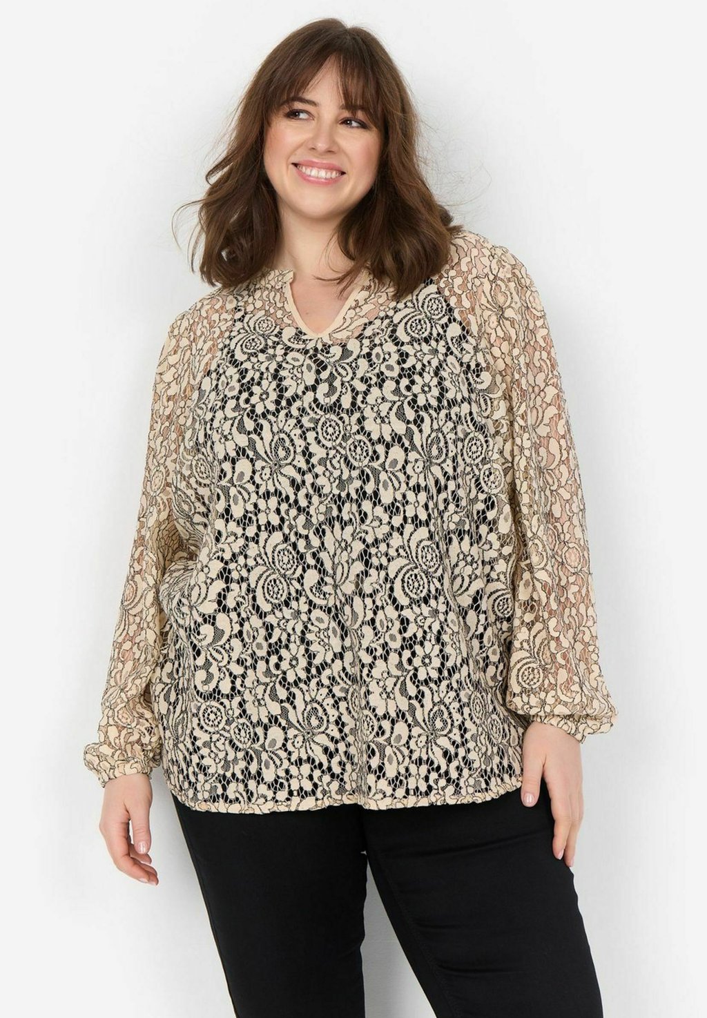 Блуза KILA Wasabi Concept, бежевый
Блуза KILA Wasabi Concept, бежевый