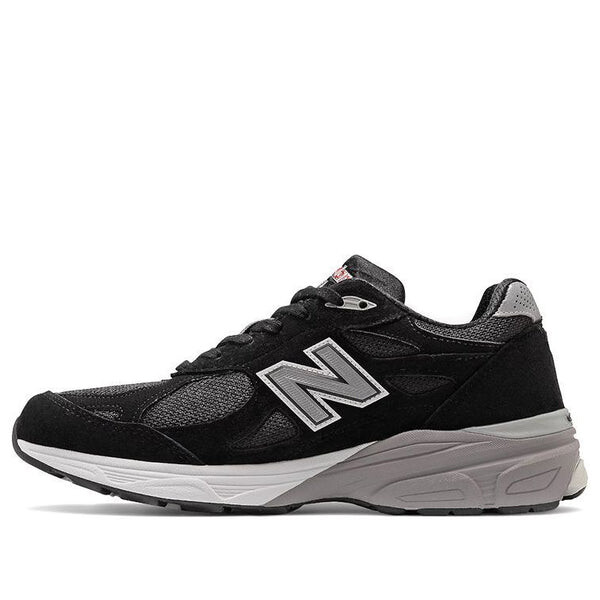 Кроссовки New Balance 990v3 Made In USA, черный
Кроссовки New Balance 990v3 Made In USA, черный
