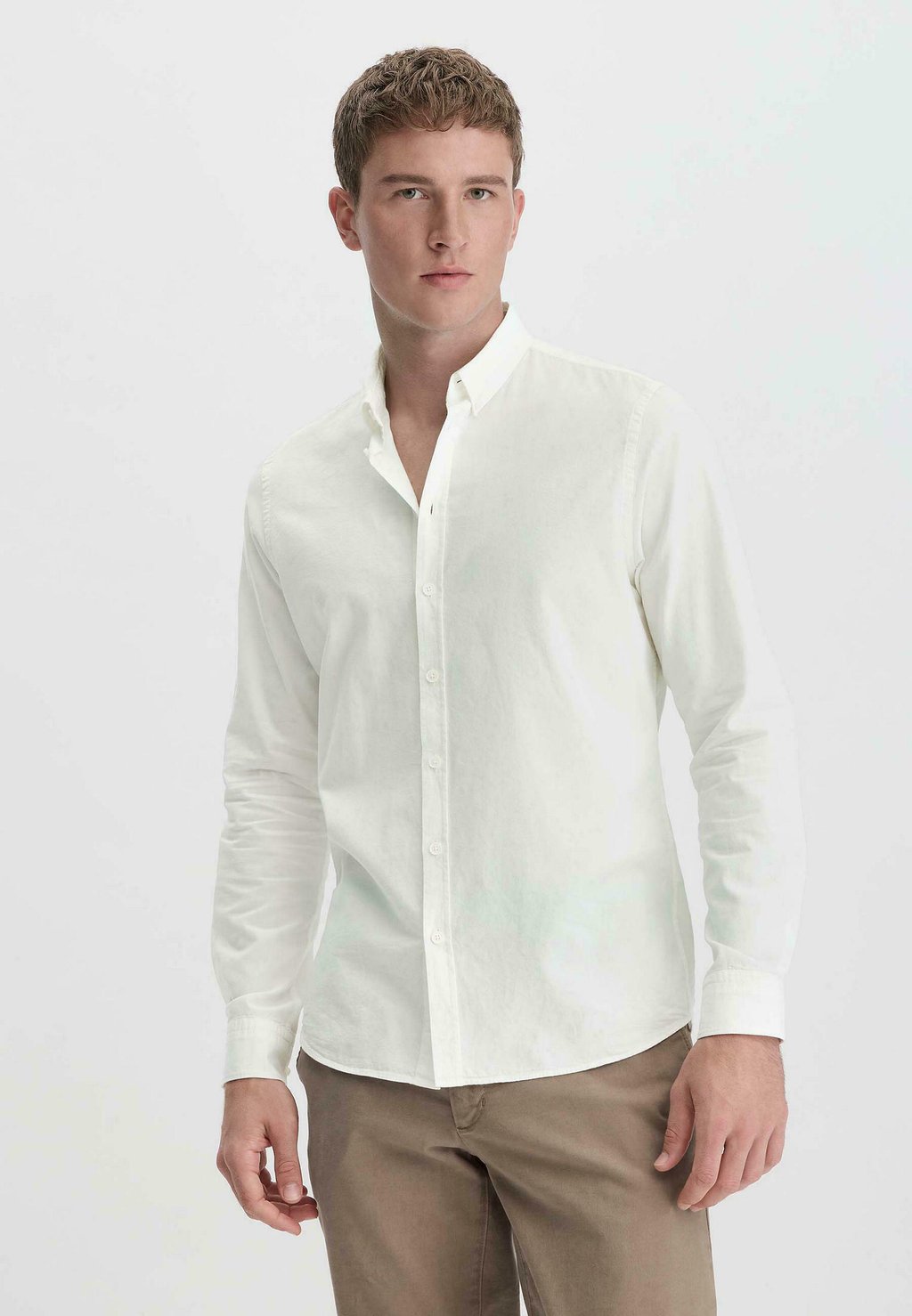 Рубашка hessnatur, белый
Рубашка hessnatur, белый