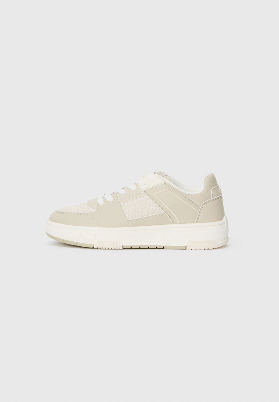 Кроссовки HUGO YARROW TENN, Light Beige/Beige
Кроссовки HUGO YARROW TENN, Light Beige/Beige