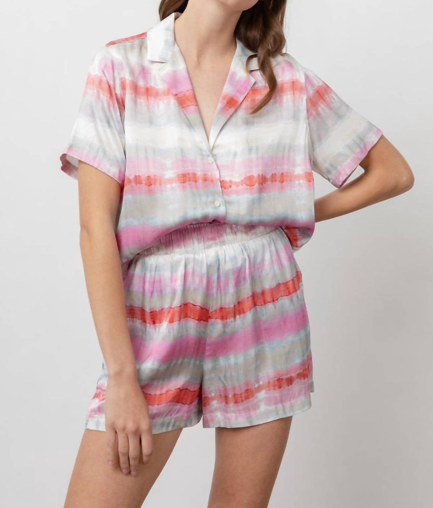 Шорты Leighton в коралловых волнах Rails
Шорты Leighton в коралловых волнах Rails