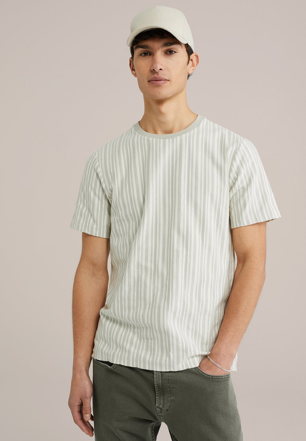 Футболка с принтом WE Fashion, бежевый
Футболка с принтом WE Fashion, бежевый