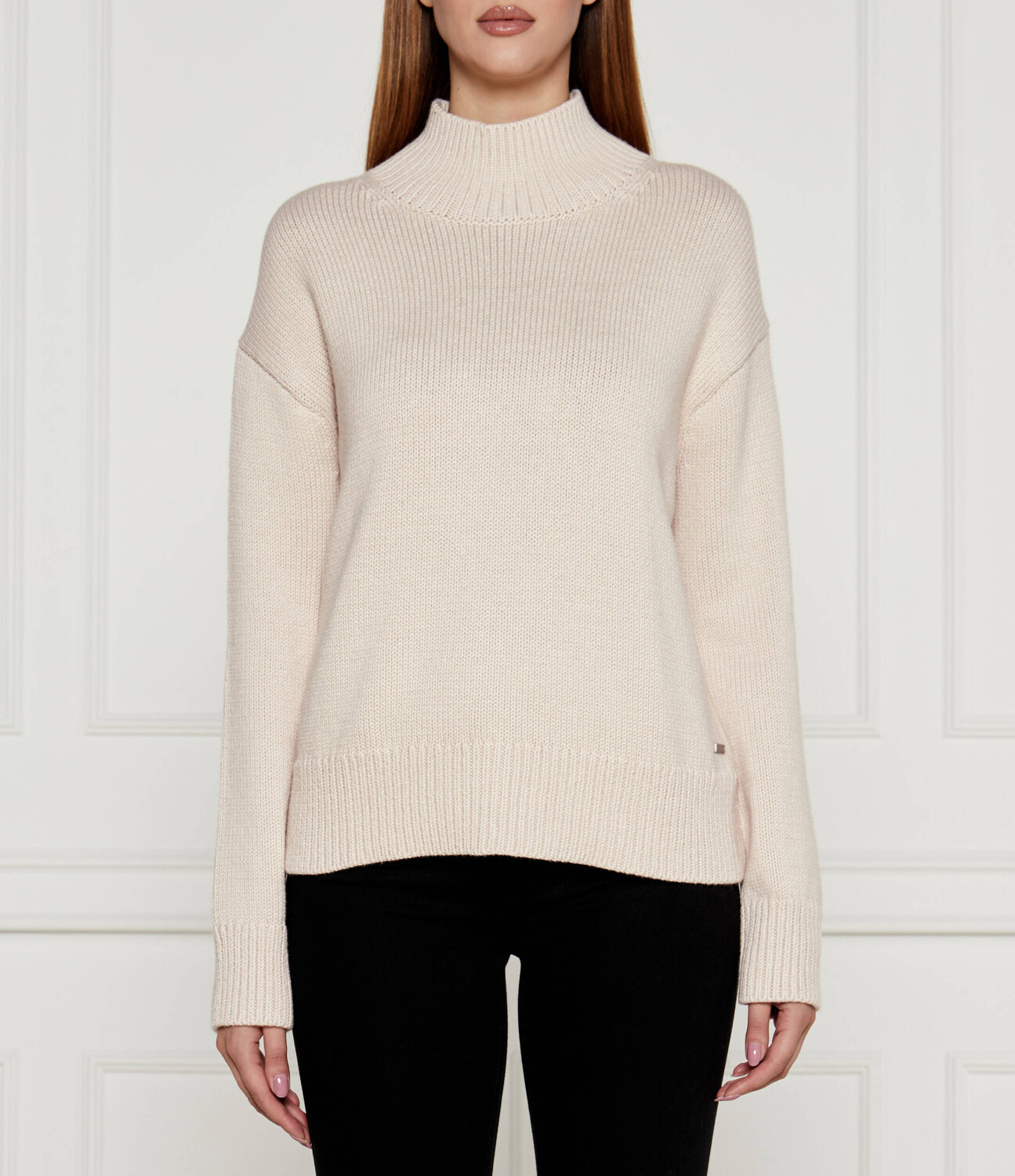 Свитер Calvin Klein Regular Fit, бежевый
Свитер Calvin Klein Regular Fit, бежевый