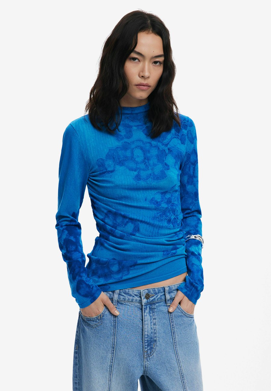 Джемпер Desigual Jumper, Blue
Джемпер Desigual Jumper, Blue