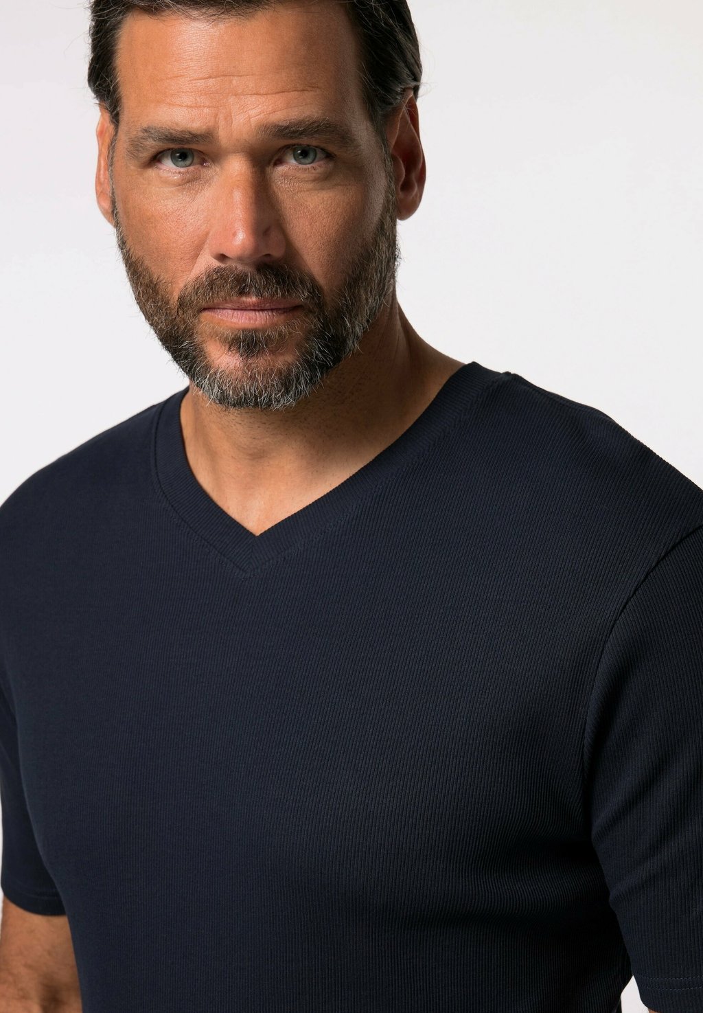 Базовый слой ÄRMEL V-AUSSCHNITT JP1880, темно-синий
Базовый слой ÄRMEL V-AUSSCHNITT JP1880, темно-синий