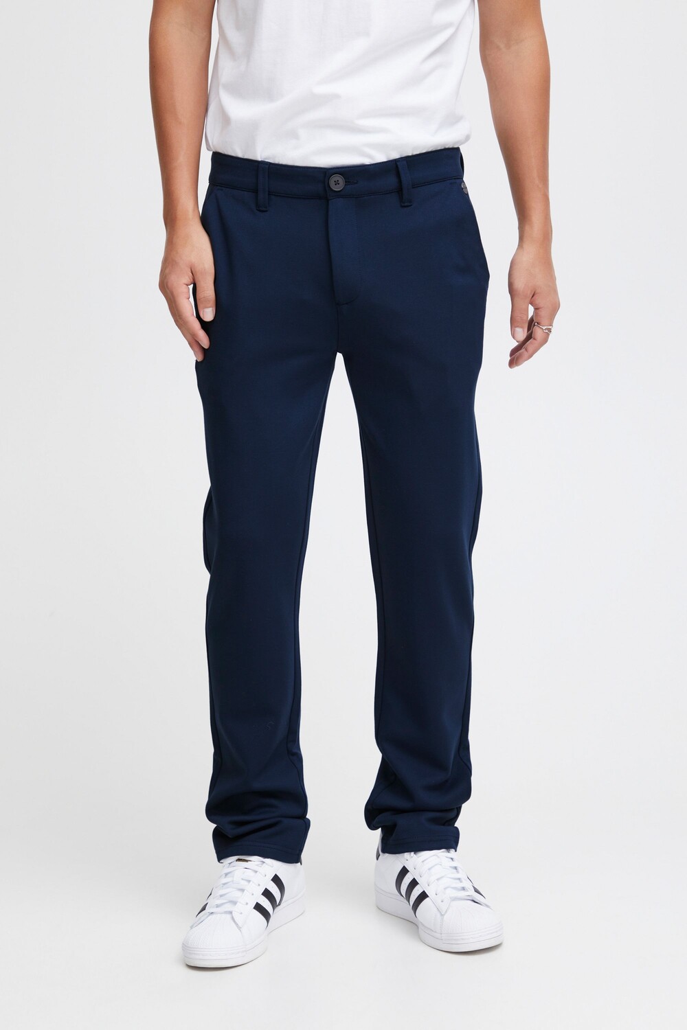 Тканевые брюки BLEND Stoff BHLangford 20716659, синий
Тканевые брюки BLEND Stoff BHLangford 20716659, синий