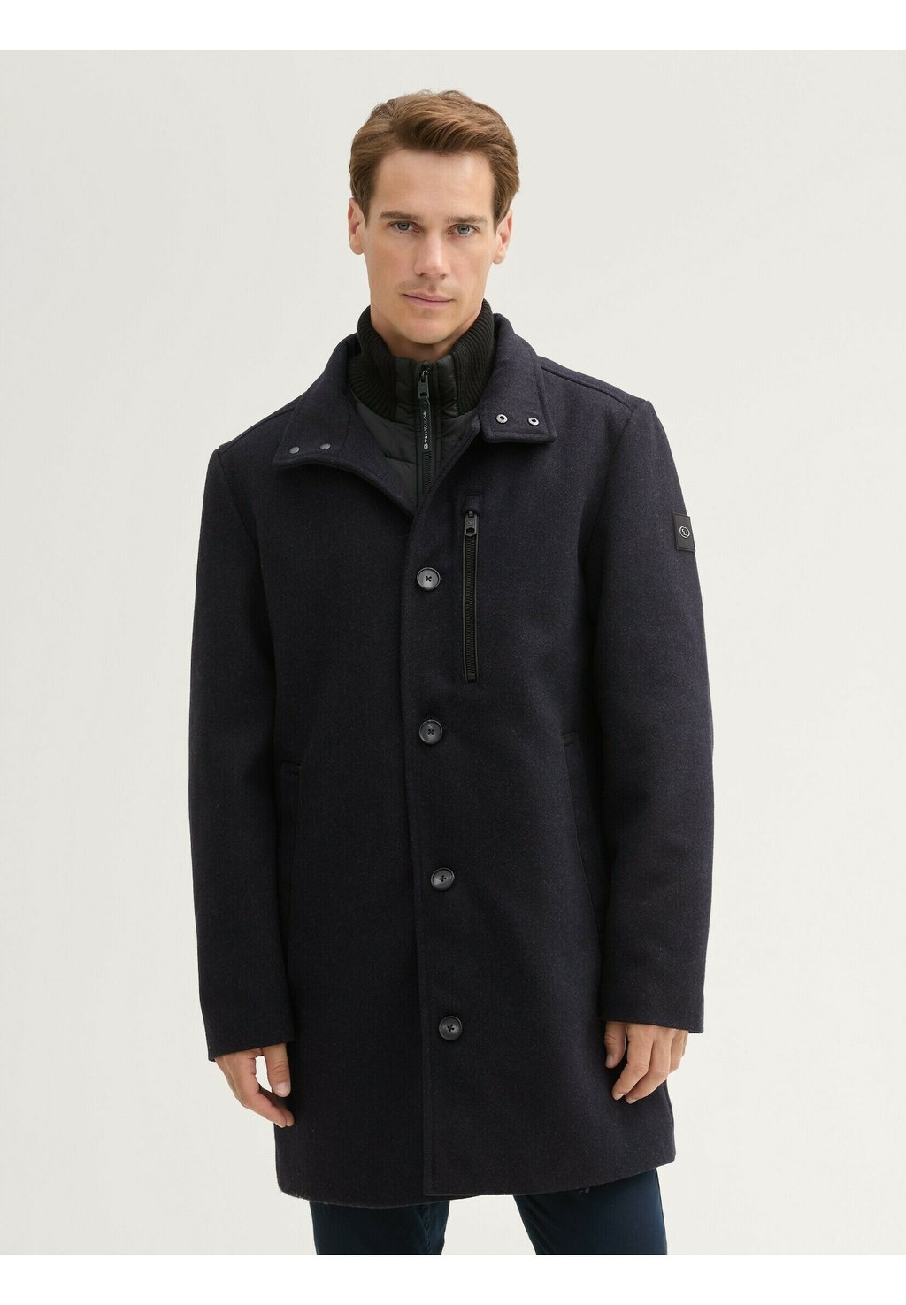 Классическое пальто 2-IN-1 TOM TAILOR, темно-синий
Классическое пальто 2-IN-1 TOM TAILOR, темно-синий