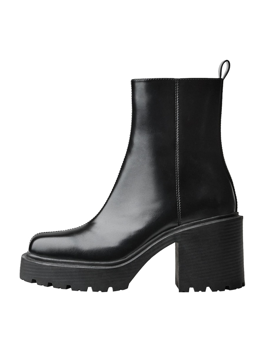 Ботинки Bershka, черный
Ботинки Bershka, черный