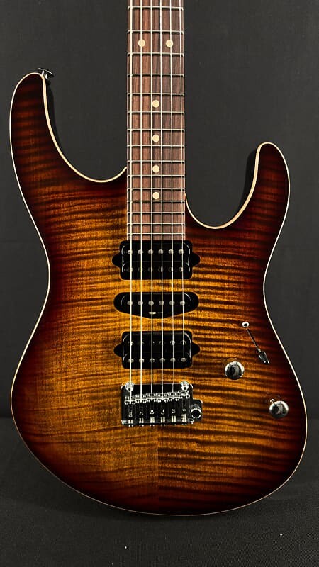 Электрогитара Suhr Modern Plus in Bengal Burst with Pau Ferro Fingerboard
Электрогитара Suhr Modern Plus in Bengal Burst with Pau Ferro Fingerboard