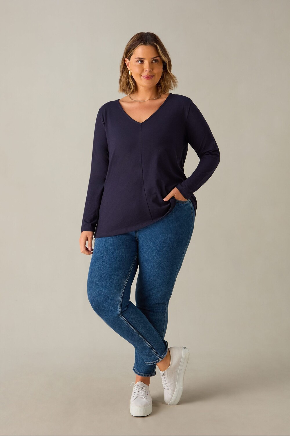 Хлопковая футболка Curve с v-образным вырезом и длинными рукавами Live Unlimited, синий
Хлопковая футболка Curve с v-образным вырезом и длинными рукавами Live Unlimited, синий