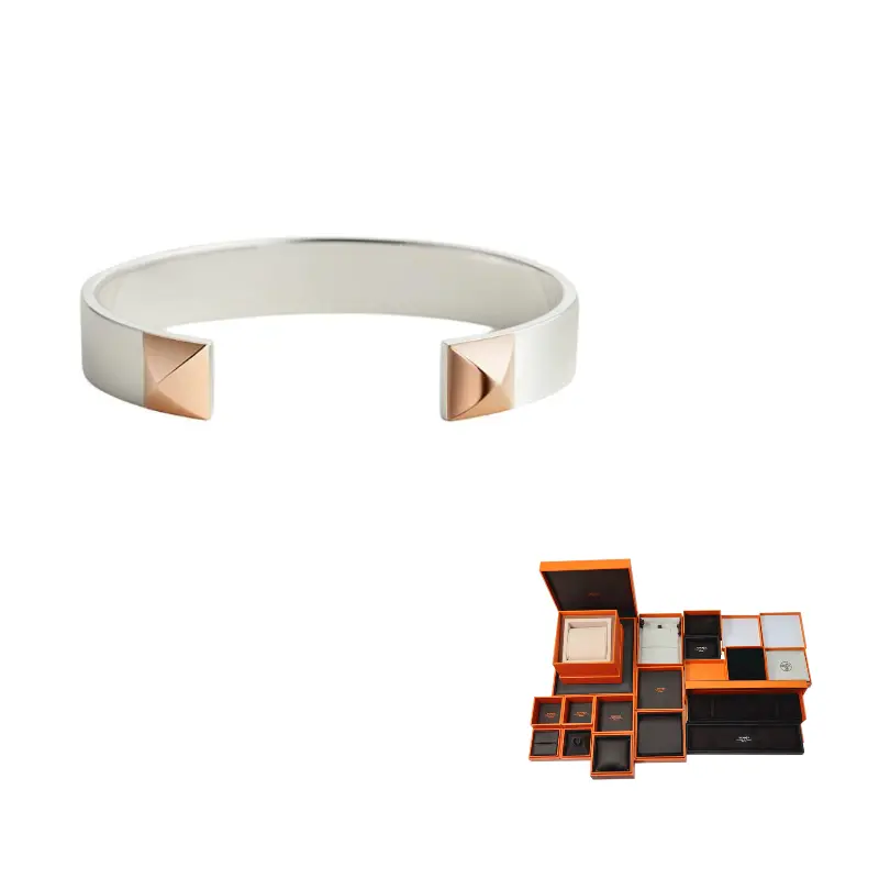 HERMES Браслеты из серебра 925 пробы Unisex Silver
HERMES Браслеты из серебра 925 пробы Unisex Silver