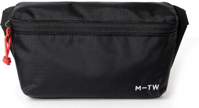 Мини-поясная сумка-слинг Moment M-TW 160-183, черный
Мини-поясная сумка-слинг Moment M-TW 160-183, черный