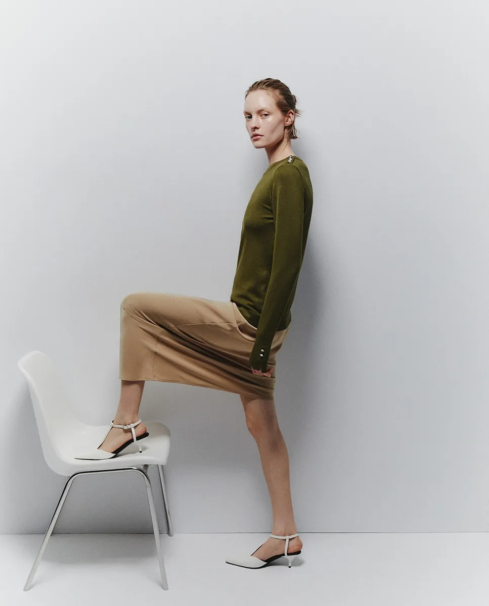 Джерси с декоративной пуговицей Sfera, оливковый
Джерси с декоративной пуговицей Sfera, оливковый