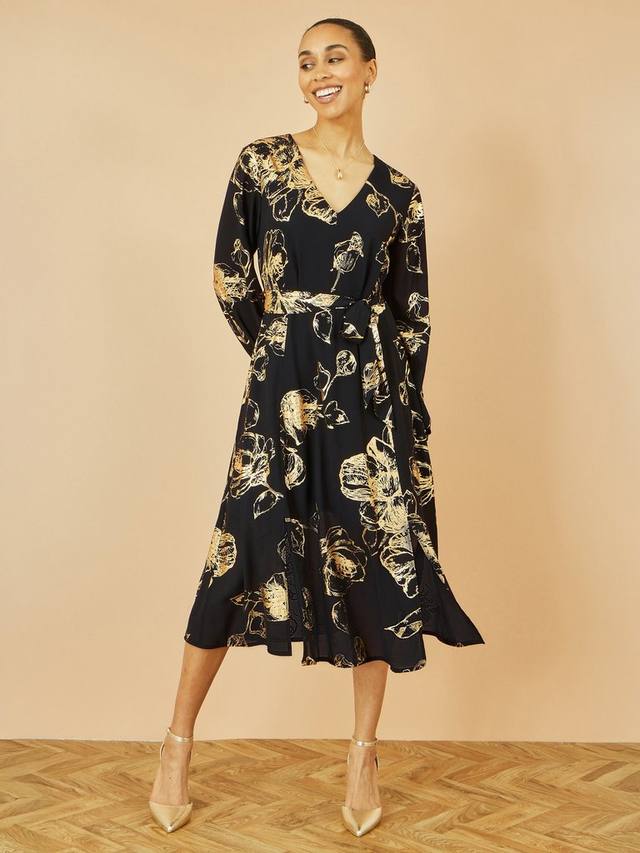 Платье миди с принтом фольгированная роза Yumi, Black
Платье миди с принтом фольгированная роза Yumi, Black