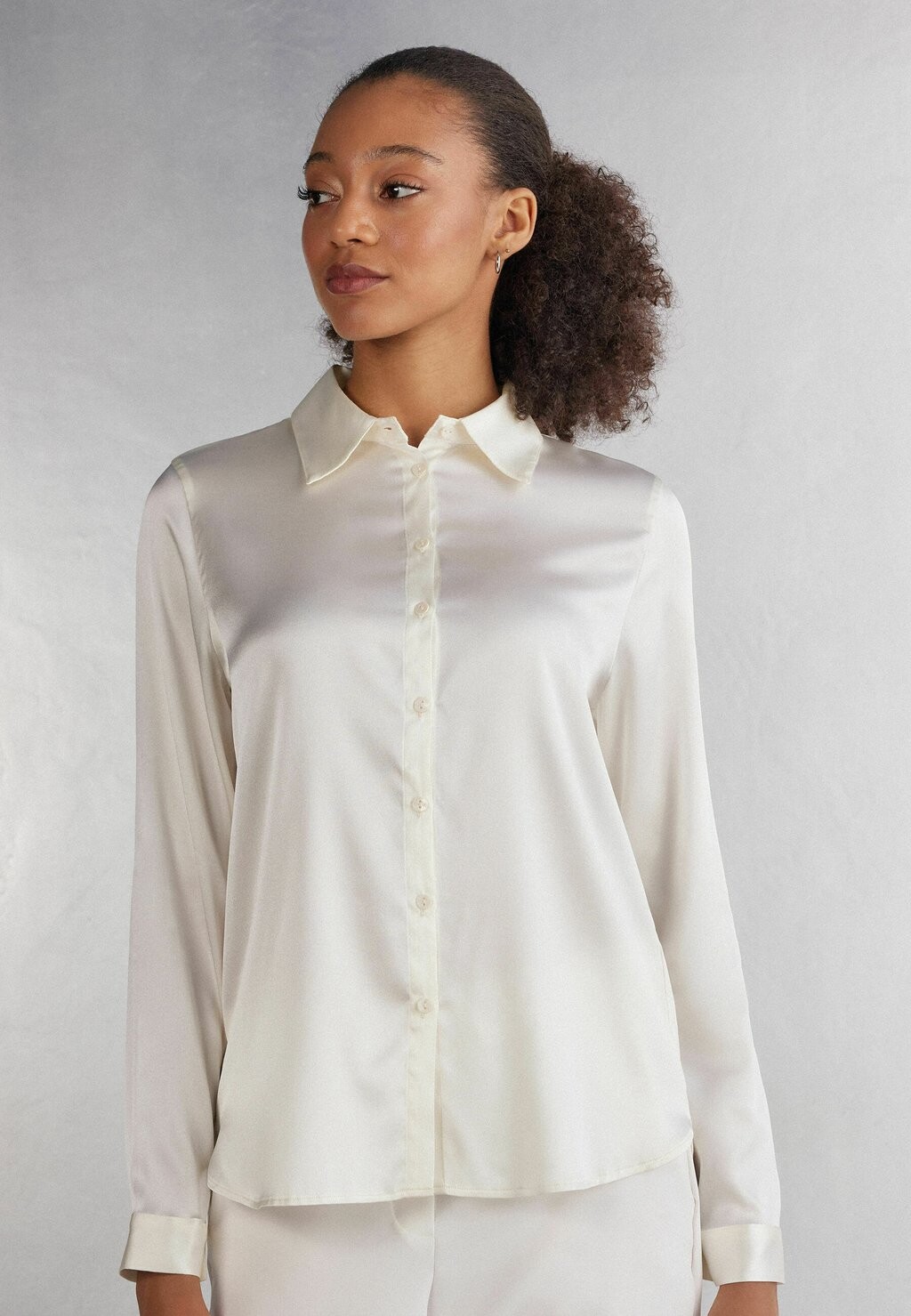 Блузка на пуговицах Intimissimi, кремовый
Блузка на пуговицах Intimissimi, кремовый