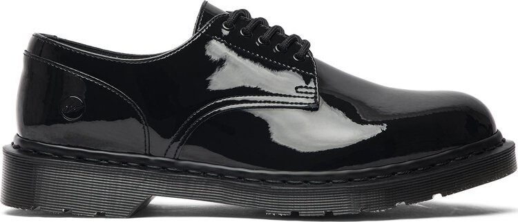 Ботинки мужские Dr. Martens Fragment Design низкие лакированные, черный
Ботинки мужские Dr. Martens Fragment Design низкие лакированные, черный