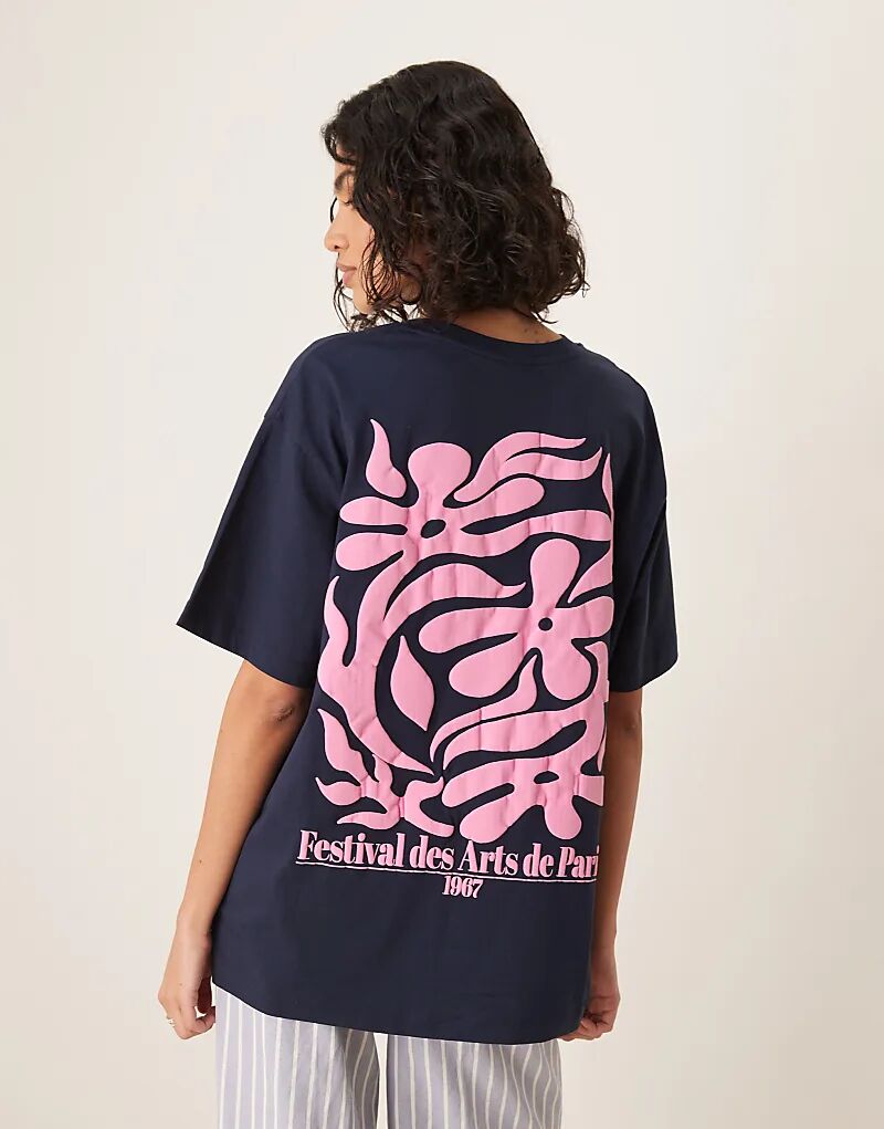 Футболка свободного кроя ASOS DESIGN с цветочным принтом на спине темно-синего цвета
Футболка свободного кроя ASOS DESIGN с цветочным принтом на спине темно-синего цвета