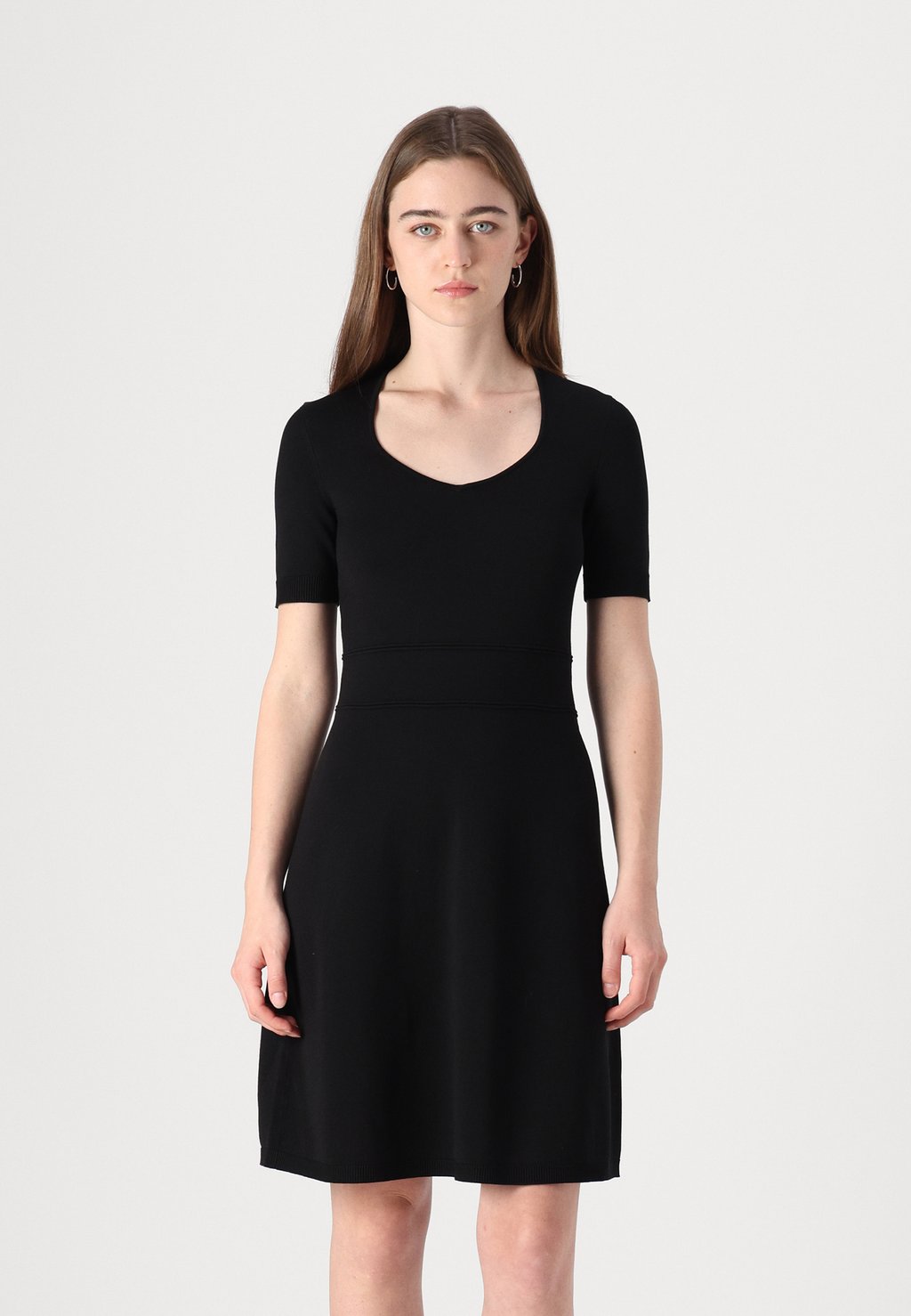 Платье-джемпер FULIVO BOSS, черный 
Платье-джемпер FULIVO BOSS, черный