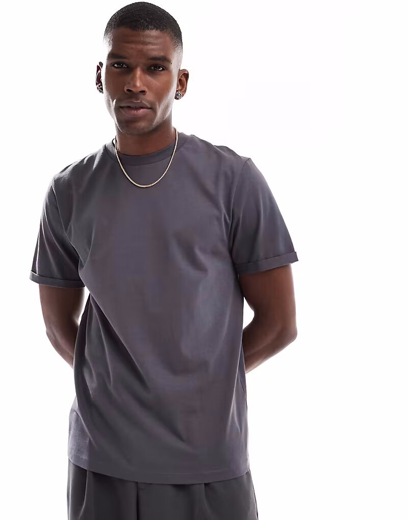 Футболка ASOS DESIGN Essential с круглым вырезом и закатанными рукавами в угольно-черном цвете
Футболка ASOS DESIGN Essential с круглым вырезом и закатанными рукавами в угольно-черном цвете