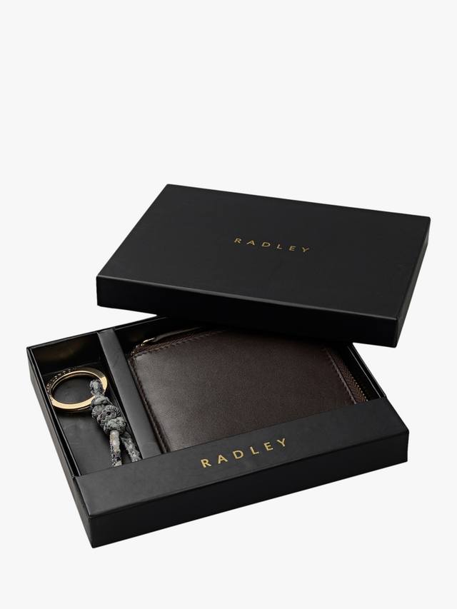 Сумка-кошелек Chilworth Street Medium Boxed с брелоком Radley, Pine Needle
Сумка-кошелек Chilworth Street Medium Boxed с брелоком Radley, Pine Needle