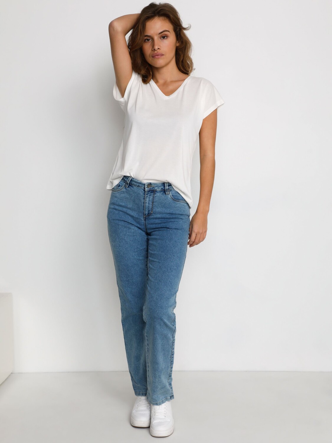 KAFFE Футболка Lise с V-образным вырезом, Мел
KAFFE Футболка Lise с V-образным вырезом, Мел