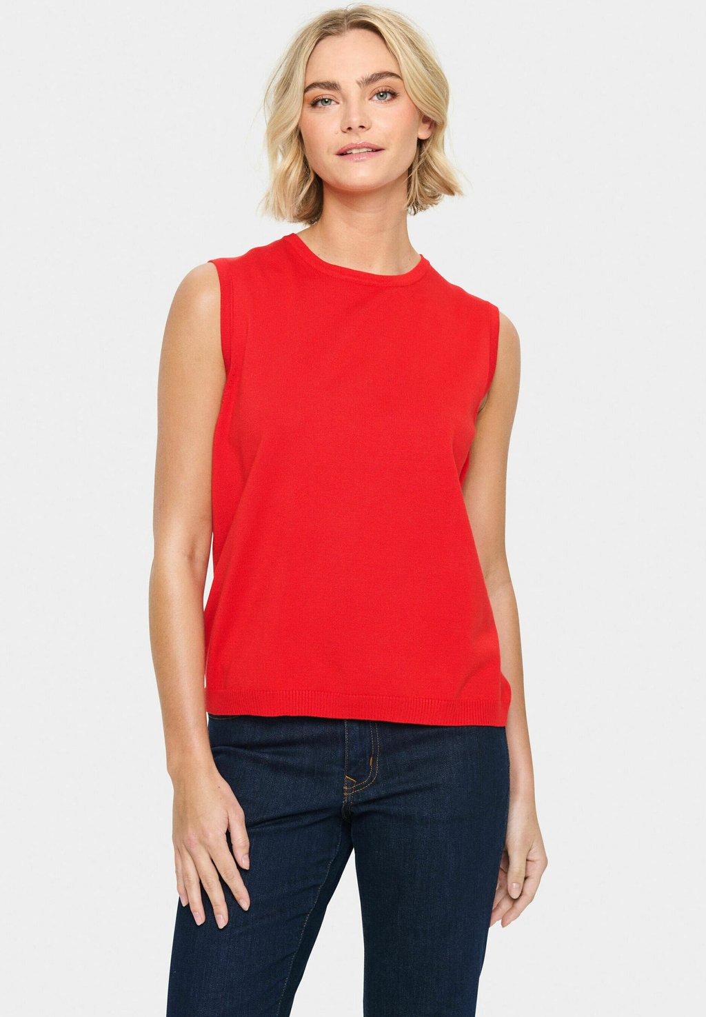 Свитер MILA Saint Tropez, красный
Свитер MILA Saint Tropez, красный