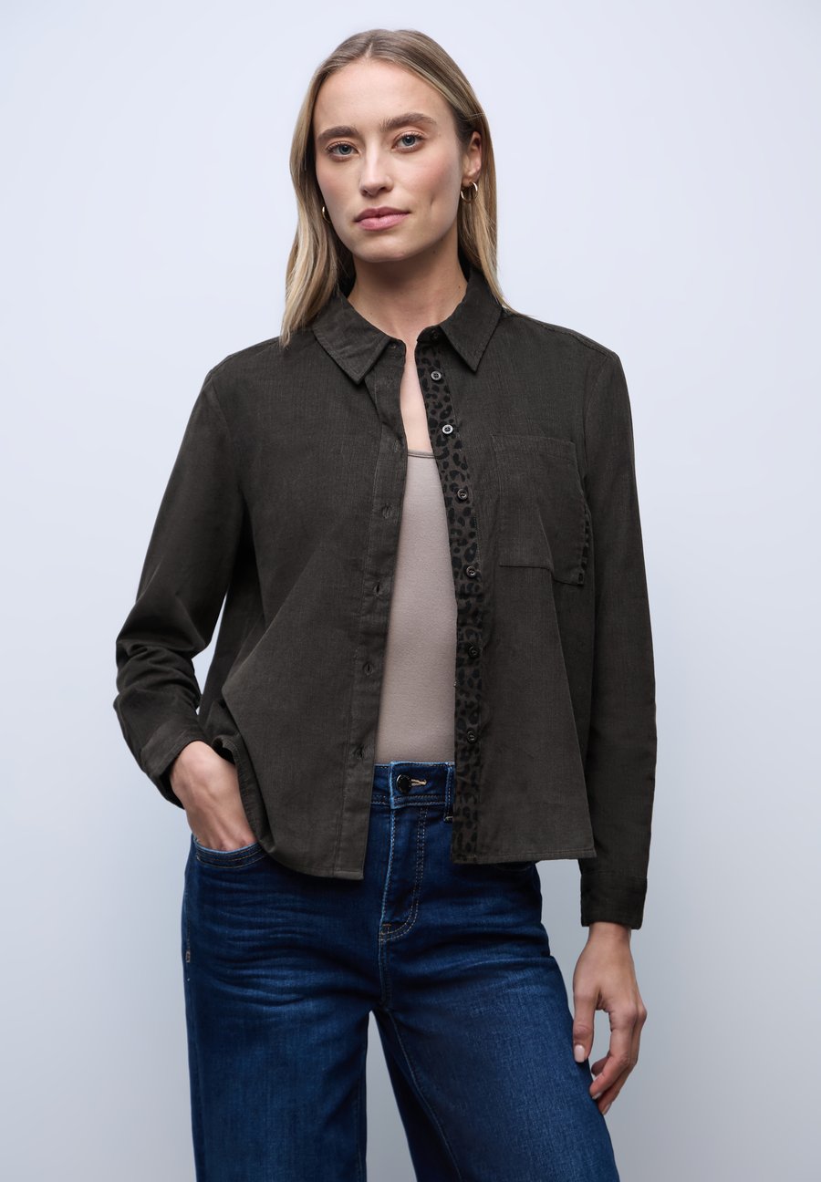 Блуза Street One MIT TAPEDETAILS, Braun/Dark Brown
Блуза Street One MIT TAPEDETAILS, Braun/Dark Brown