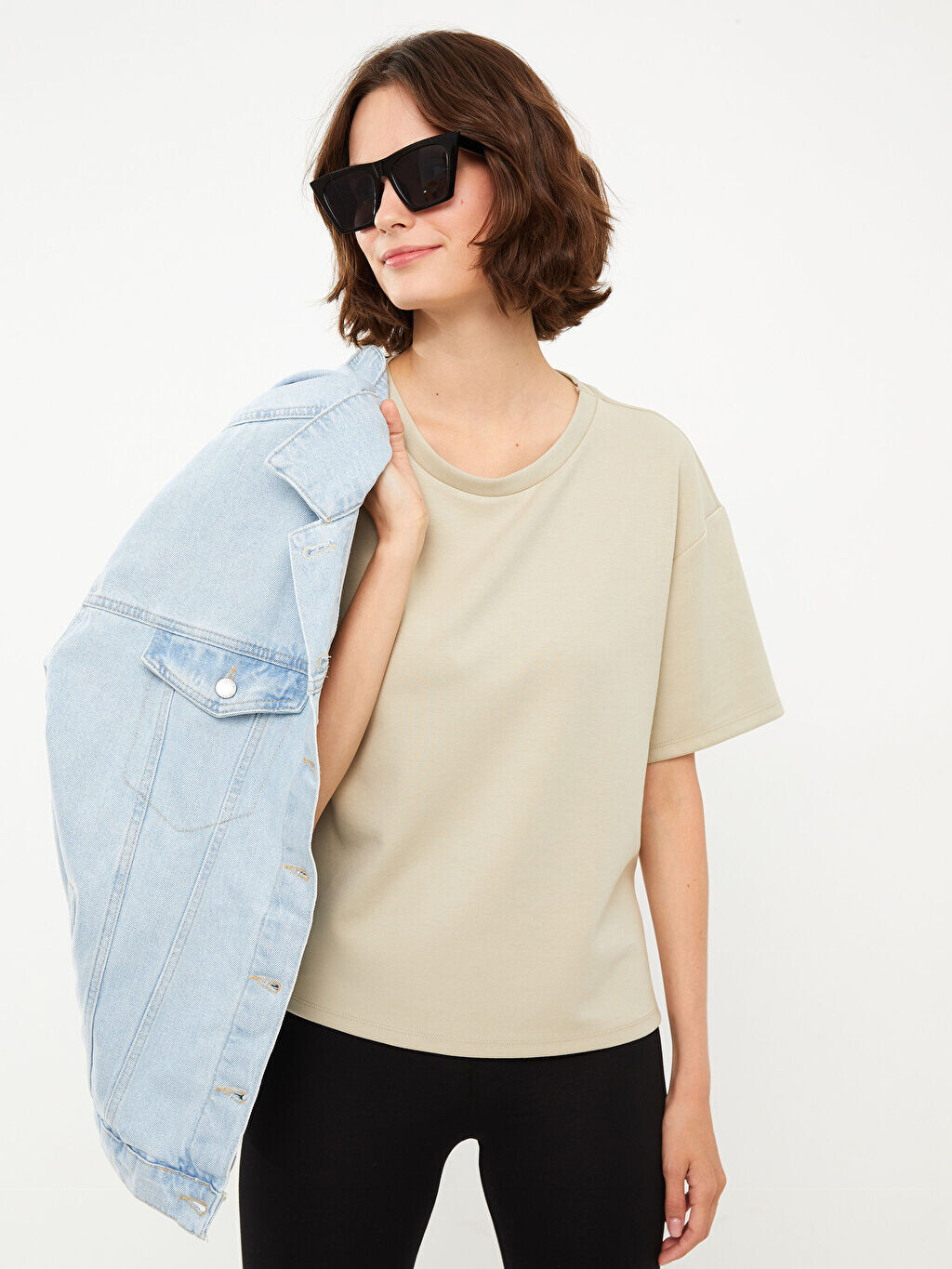 Женская футболка с круглым вырезом и коротким рукавом LCW Casual, Серый, Женская футболка с круглым вырезом и коротким рукавом LCW Casual
Женская футболка с круглым вырезом и коротким рукавом LCW Casual, Серый, Женская футболка с круглым вырезом и коротким рукавом LCW Casual